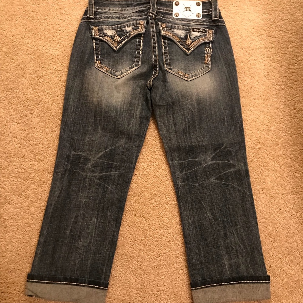 Miss me standard crop Capri
